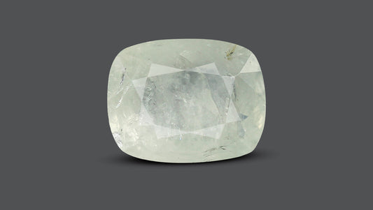 Natural White Sapphire 8.89 Carats / 9.77 Ratti