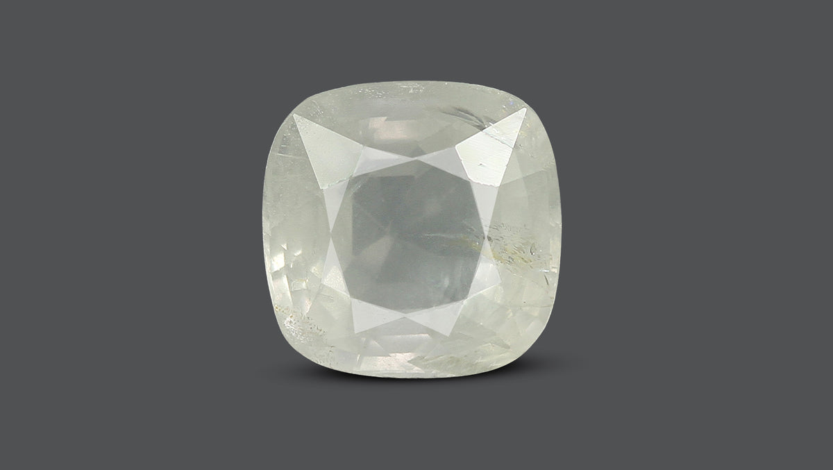 Natural White Sapphire 6.08 Carats / 6.63 Ratti