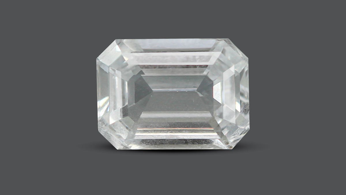 Natural White Sapphire 4.00 Carats / 4.4 Ratti