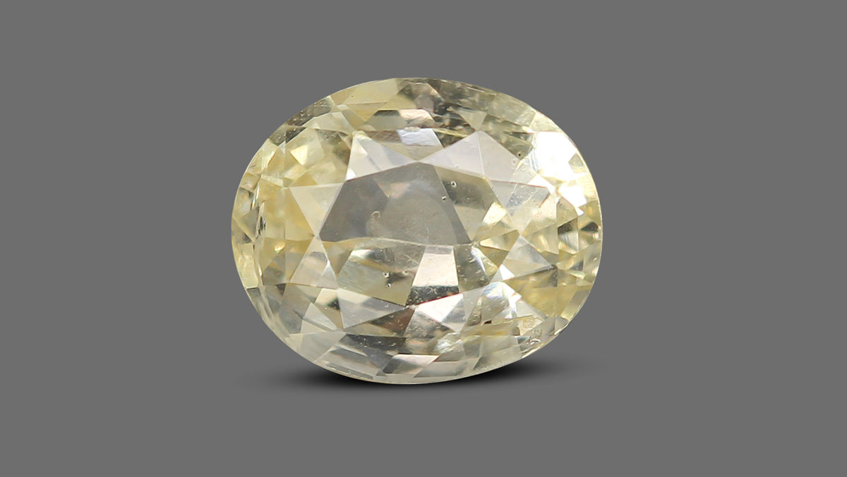 Natural Yellow Sapphire 4.17 Carats / 4.58 Ratti