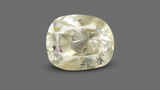Natural Yellow Sapphire 3.16 Carats / 3.47 Ratti