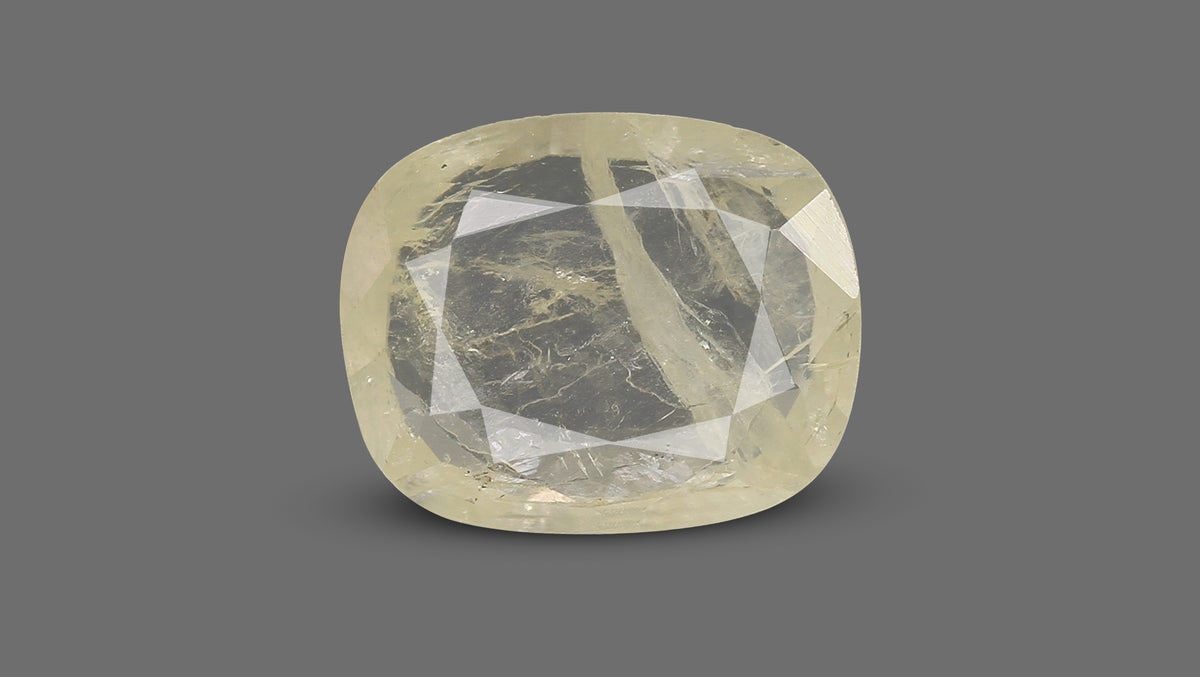 Natural Yellow Sapphire 4.33 Carats / 4.76 Ratti