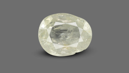 Natural Yellow Sapphire 4.09 Carats / 4.49 Ratti