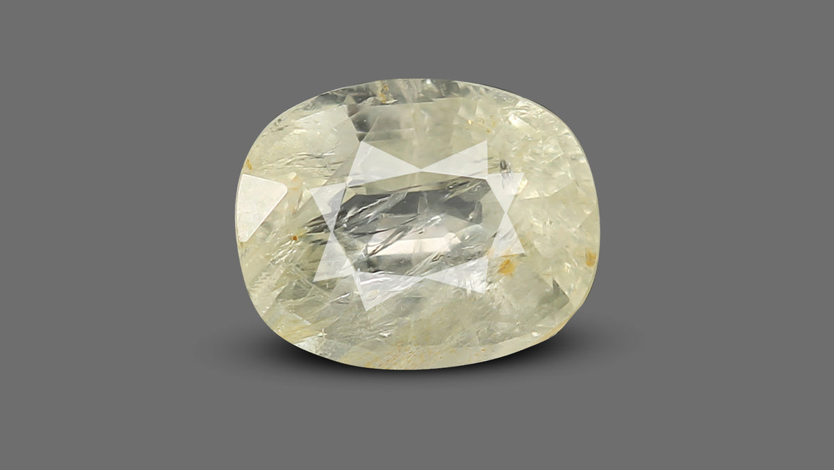 Natural Yellow Sapphire 3.42 Carats / 3.76 Ratti