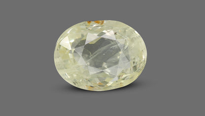 Natural Yellow Sapphire 6.92 Carats / 7.6 Ratti