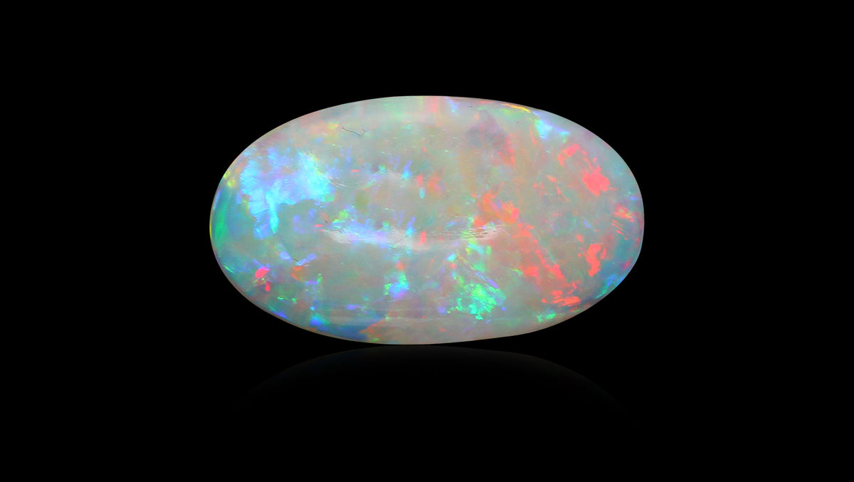 White Opal With Fire 4.80 Carats / 5.27 Ratti