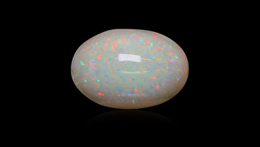 White Opal With Fire 6.37 Carats / 7 Ratti