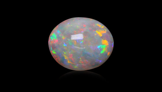 White Opal With Fire 4.75 Carats / 6.38 Ratti