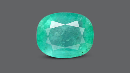 Brazil Emerald (Panna) 4.79 Carats / 5.26 Ratti