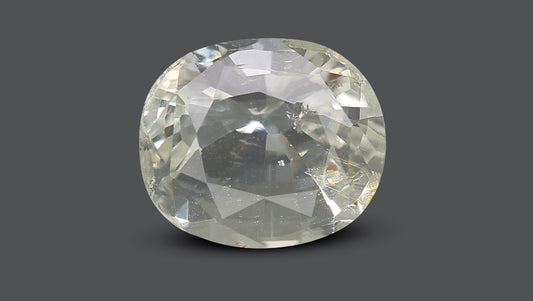 Natural White Sapphire 4.91 Carats / 5.4 Ratti