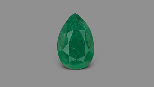 Zambian Emerald (Panna) 7.44 Carats / 8.18 Ratti
