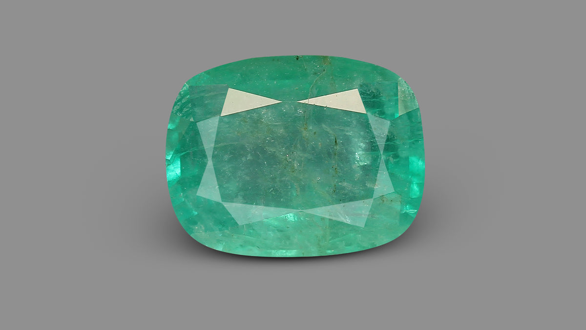 Brazil Emerald (Panna) 6.78 Carats / 7.45 Ratti