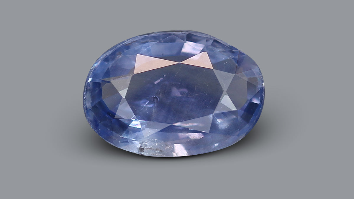 Natural Blue Sapphire 4.57 Carats / 5.02 Ratti