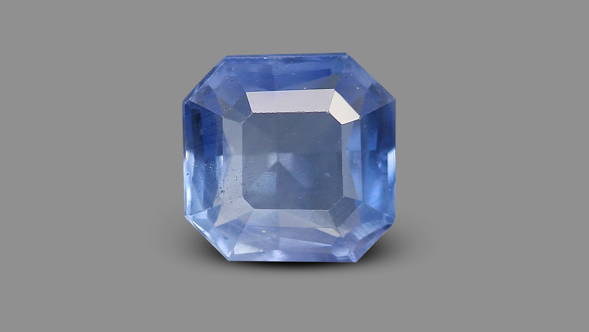 Natural Blue Sapphire 3.86 Carats / 4.24 Ratti