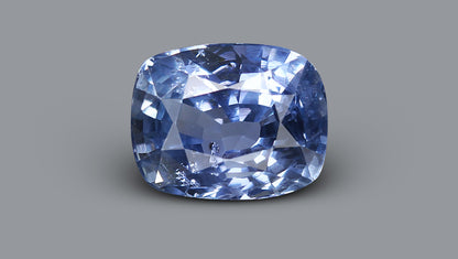 Natural Blue Sapphire 6.10 Carats / 6.7 Ratti