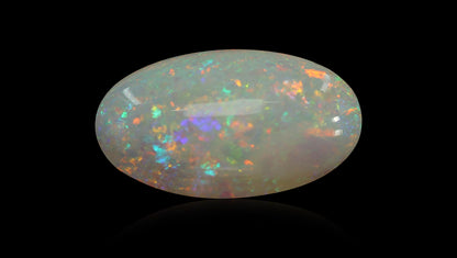 White Opal With Fire 7.25 Carats / 7.97 Ratti