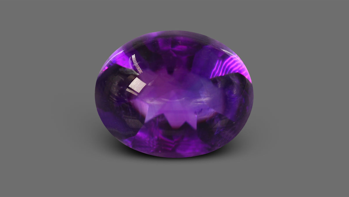 Natural Amethyst 14.21 Carats / 15.62 Ratti