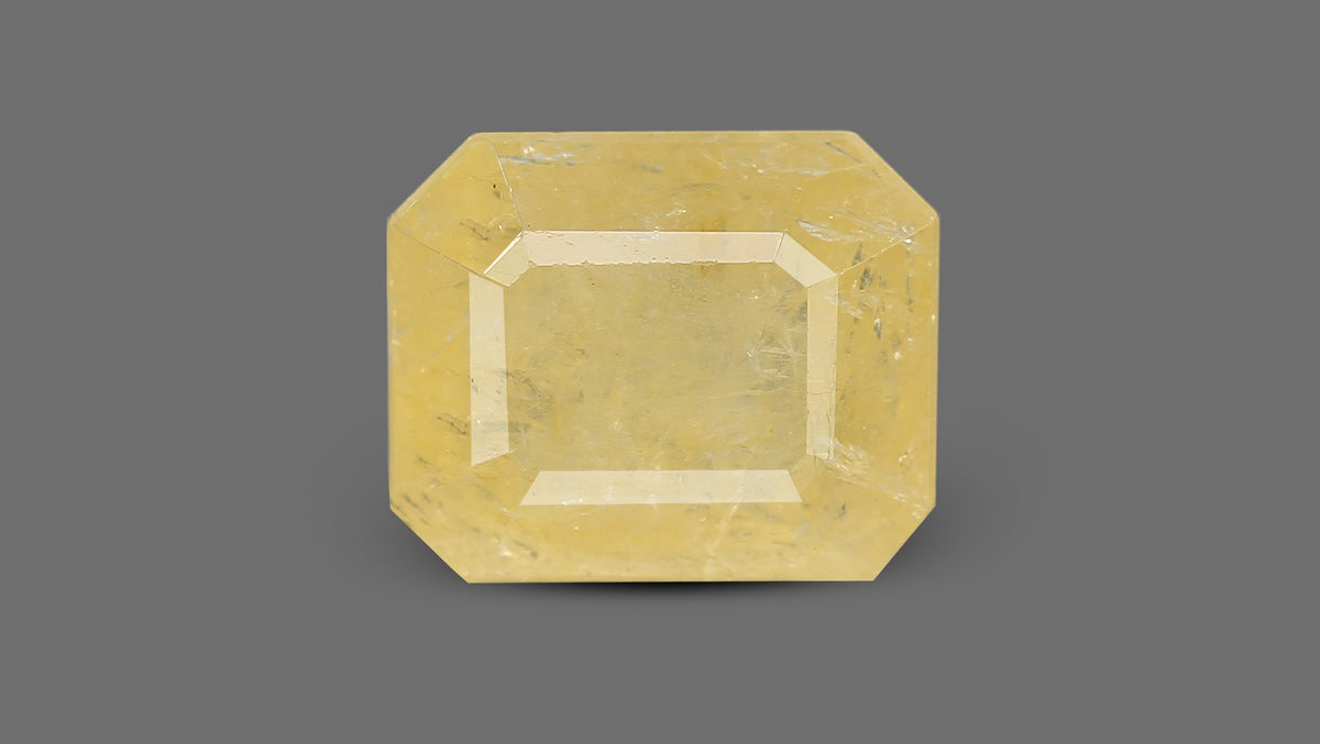 Natural Yellow Sapphire 8.24 Carats / 9.05 Ratti