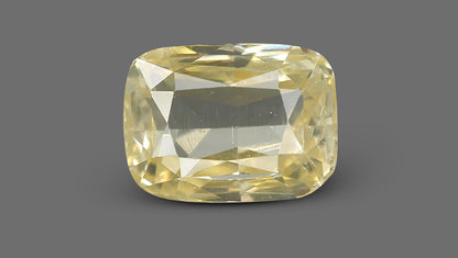 Natural Yellow Sapphire 5.46 Carats / 6 Ratti