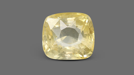 Natural Yellow Sapphire 7.54 Carats / 8.29 Ratti