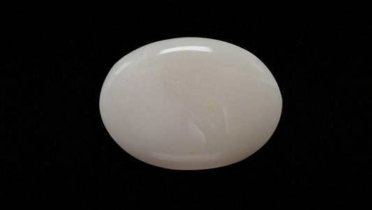 White Opal With Fire 17.84 Carats / 19.6 Ratti