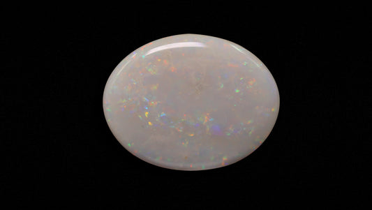 White Opal With Fire 20.05 Carats / 22.03 Ratti