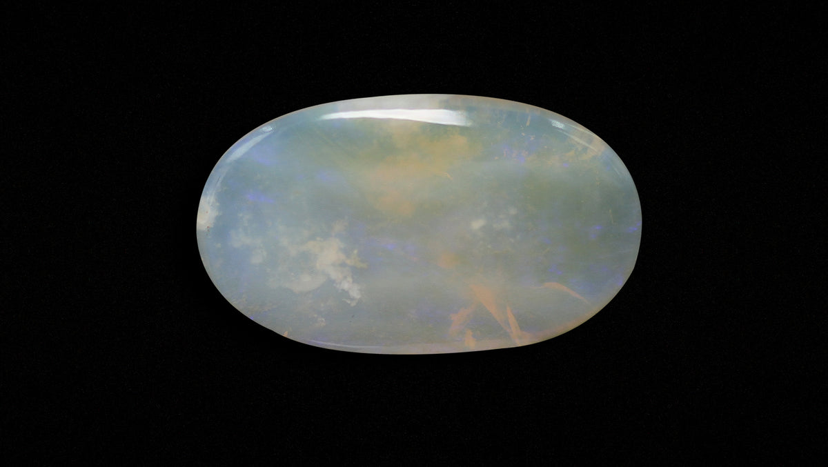 White Opal With Fire 14.73 Carats / 16.19 Ratti