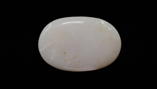 White Opal with Fire 10.58 Carats / 11.63 Ratti
