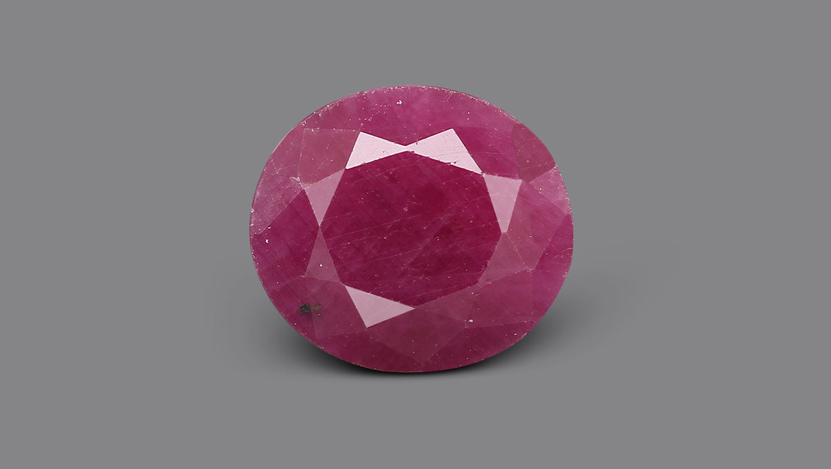 African Ruby (Manik) 7.10 Carats / 7.8 Ratti