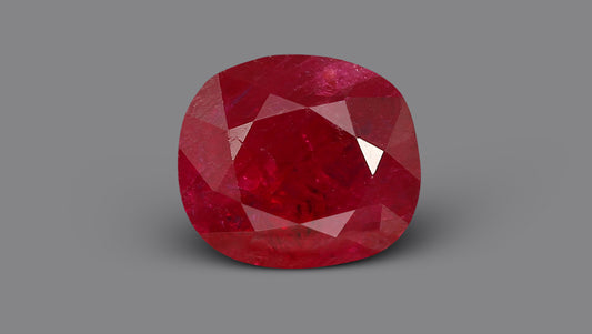 Burmese Ruby (Manik) 4.88 Carats / 5.36 Ratti