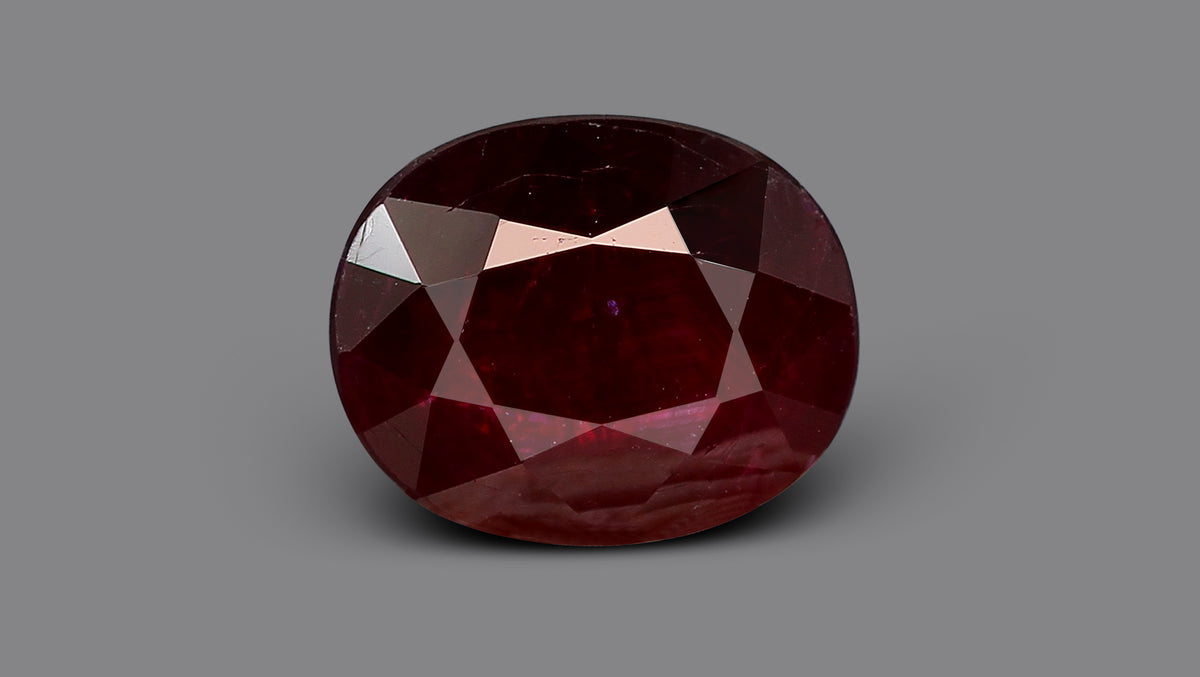 Natural Ruby (Manik) 2.37 Carats / 2.6 Ratti