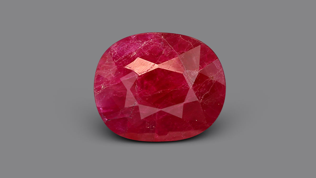 Burmese Ruby (Manik) 4.47 Carats / 4.91 Ratti