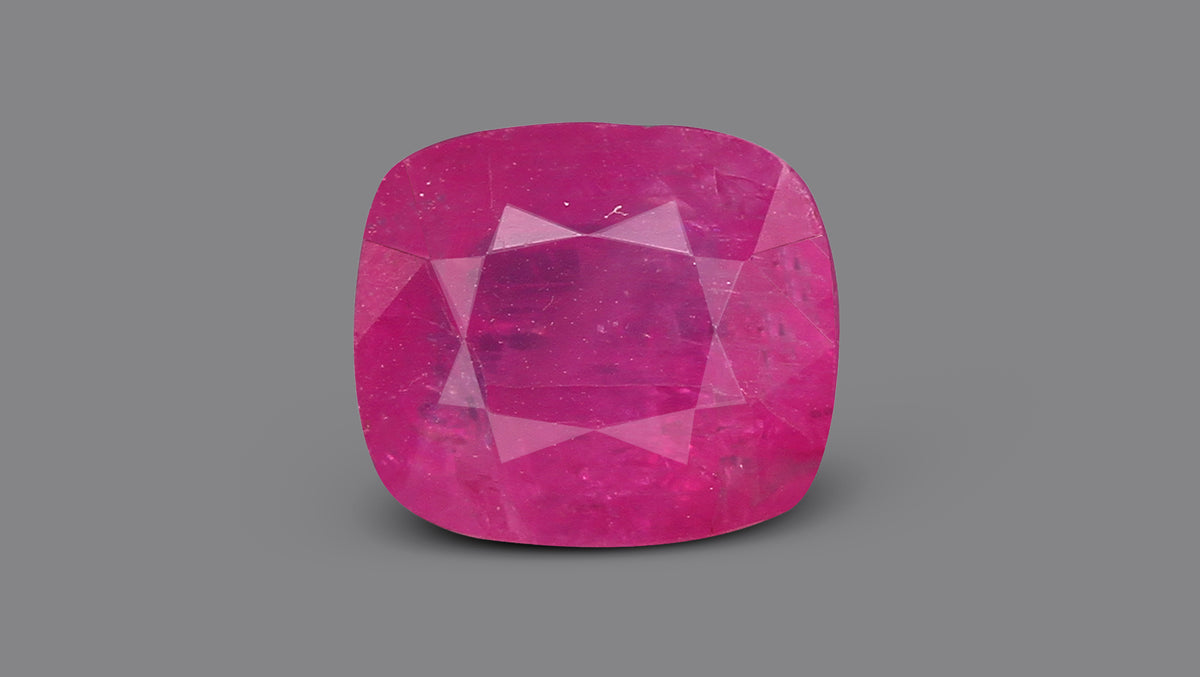 Burmese Ruby (Manik) 4.81 Carats / 5.29 Ratti