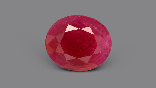 African Ruby (Manik) 7.03 Carats / 7.73 Ratti