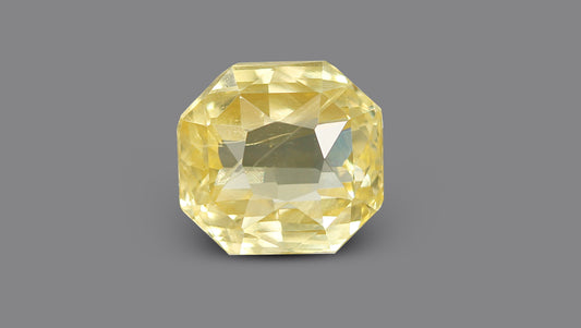 Natural Yellow Sapphire 9.02 Carats / 9.91 Ratti