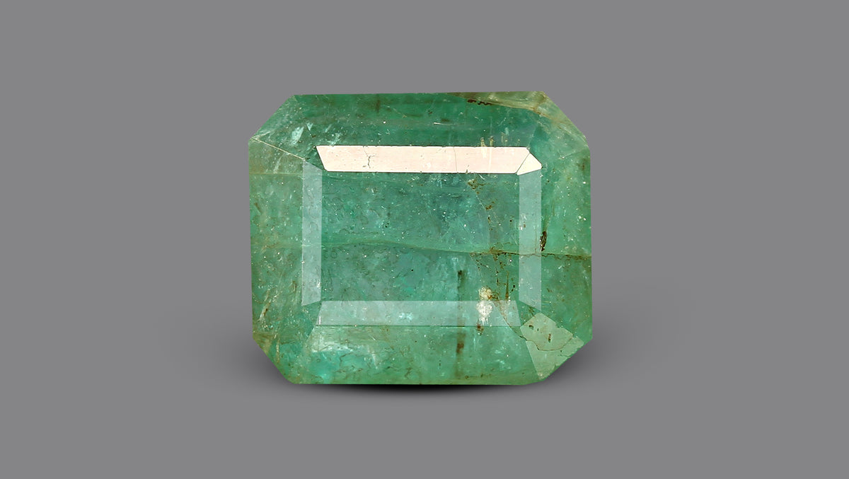 Zambian Emerald (Panna) 7.57 Carats / 8.32 Ratti