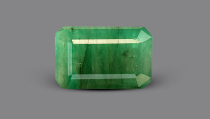 Zambian Emerald (Panna) 6.77 Carats / 7.44 Ratti
