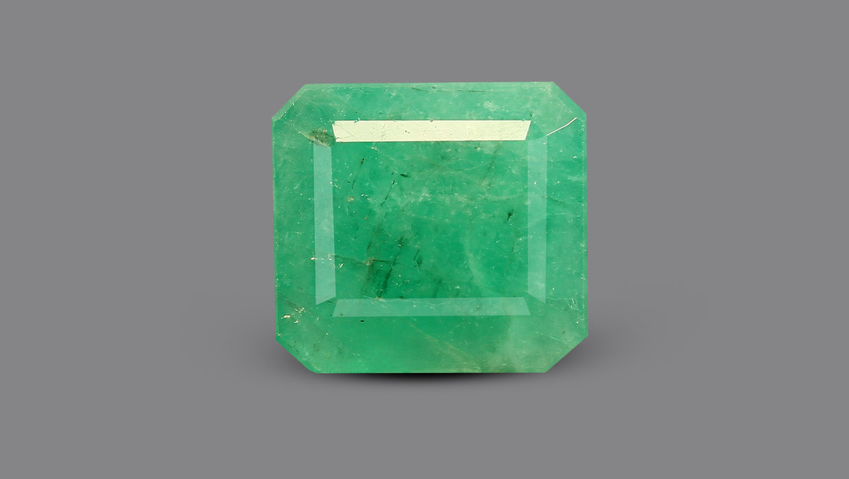 Zambian Emerald (Panna) 8.98 Carats / 9.87 Ratti
