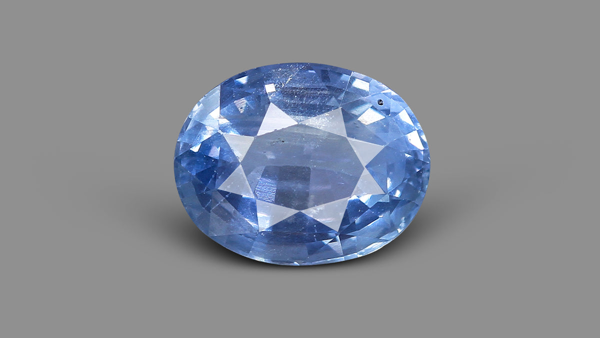 Natural Blue Sapphire 3.52 Carats / 3.87 Ratti