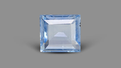 Natural Blue Sapphire 3.65 Carats / 4.01 Ratti