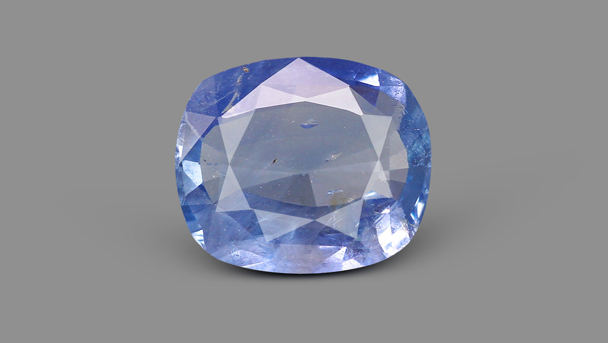 Natural Blue Sapphire 4.10 Carats / 4.51 Ratti