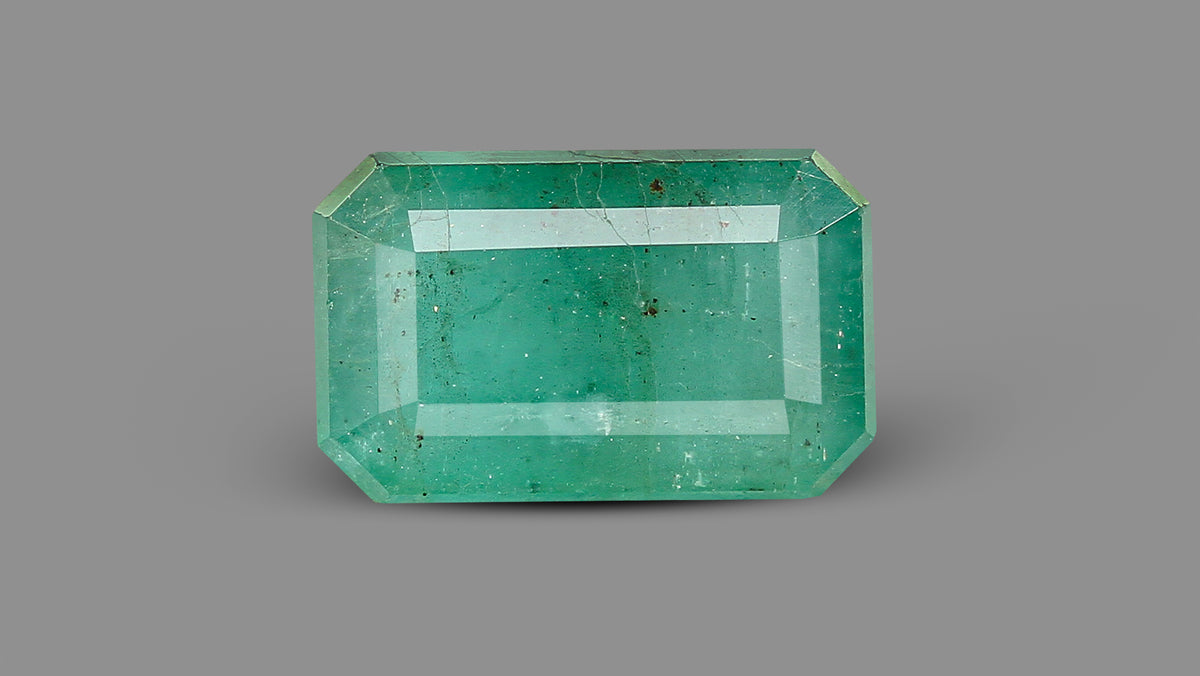 Zambian Emerald (Panna) 6.08 Carats / 6.68 Ratti