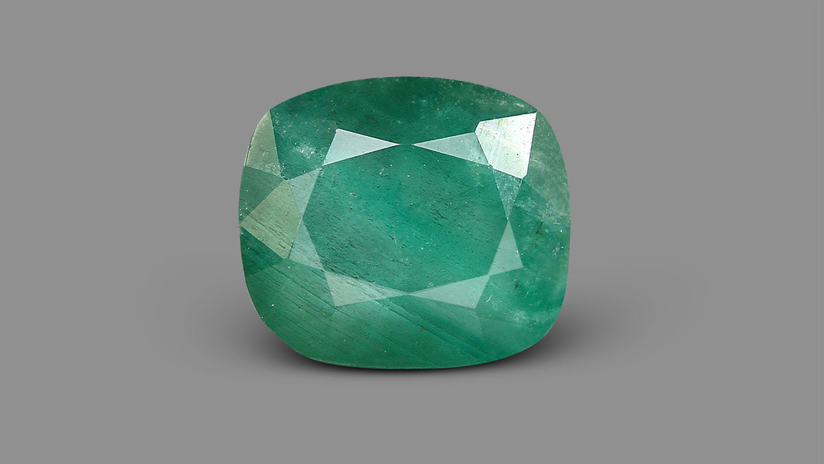 Zambian Emerald (Panna) 8.17 Carats / 8.98 Ratti