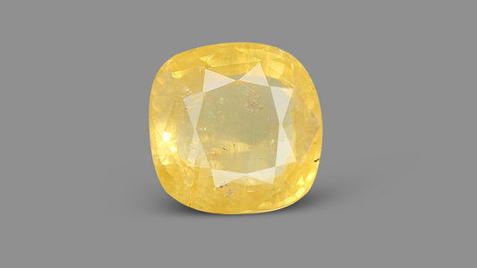 Natural Yellow Sapphire 7.59 Carats / 8.34 Ratti