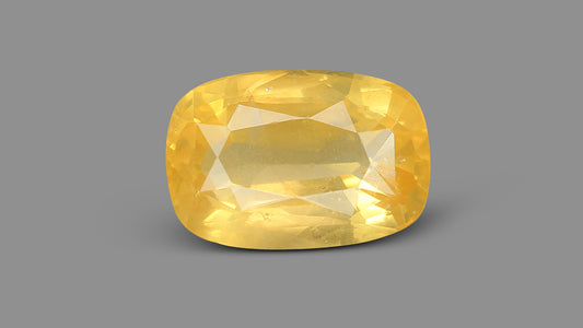 Natural Yellow Sapphire 7.68 Carats / 8.44 Ratti