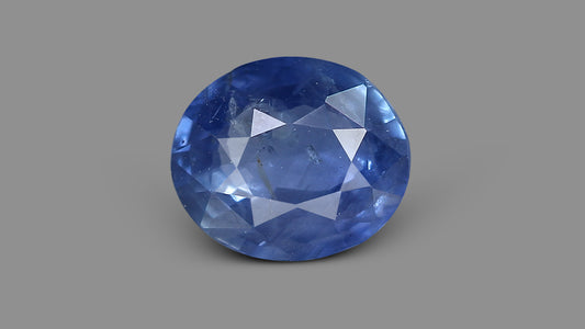 Natural Blue Sapphire 5.04 Carats / 5.54 Ratti