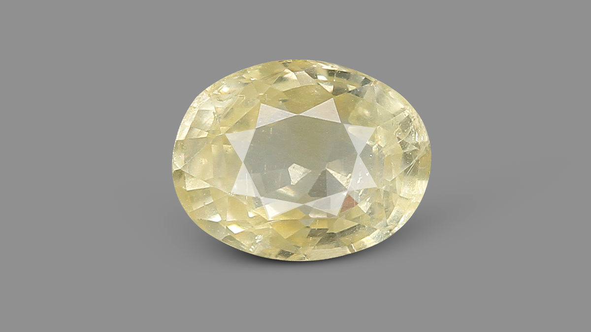 Natural Yellow Sapphire 2.63 Carats / 2.89 Ratti