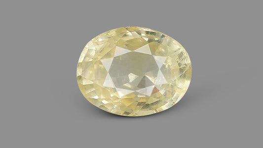Natural Yellow Sapphire 2.63 Carats / 2.89 Ratti