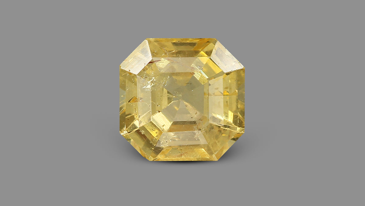 Natural Yellow Sapphire 4.98 Carats / 5.47 Ratti