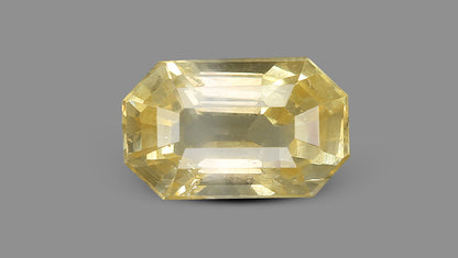 Natural Yellow Sapphire 6.02 Carats / 6.62 Ratti